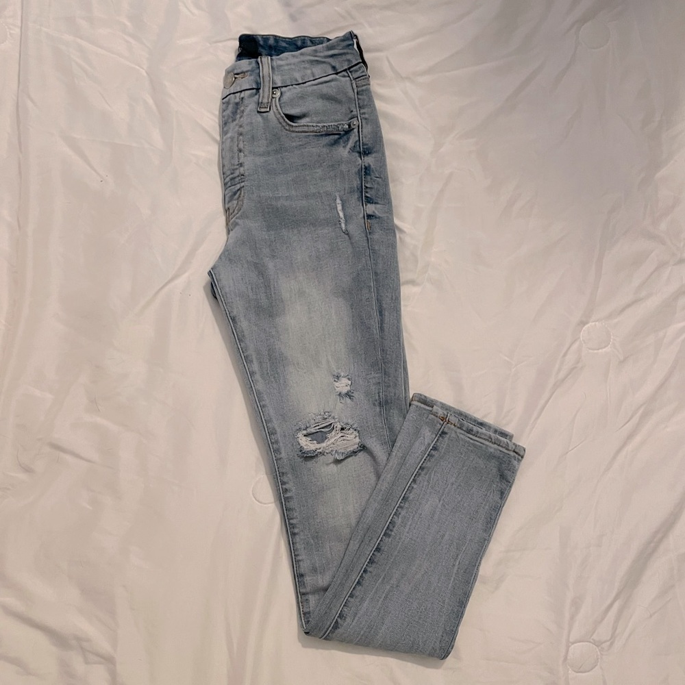 Aero High Rise Curvy Jeans